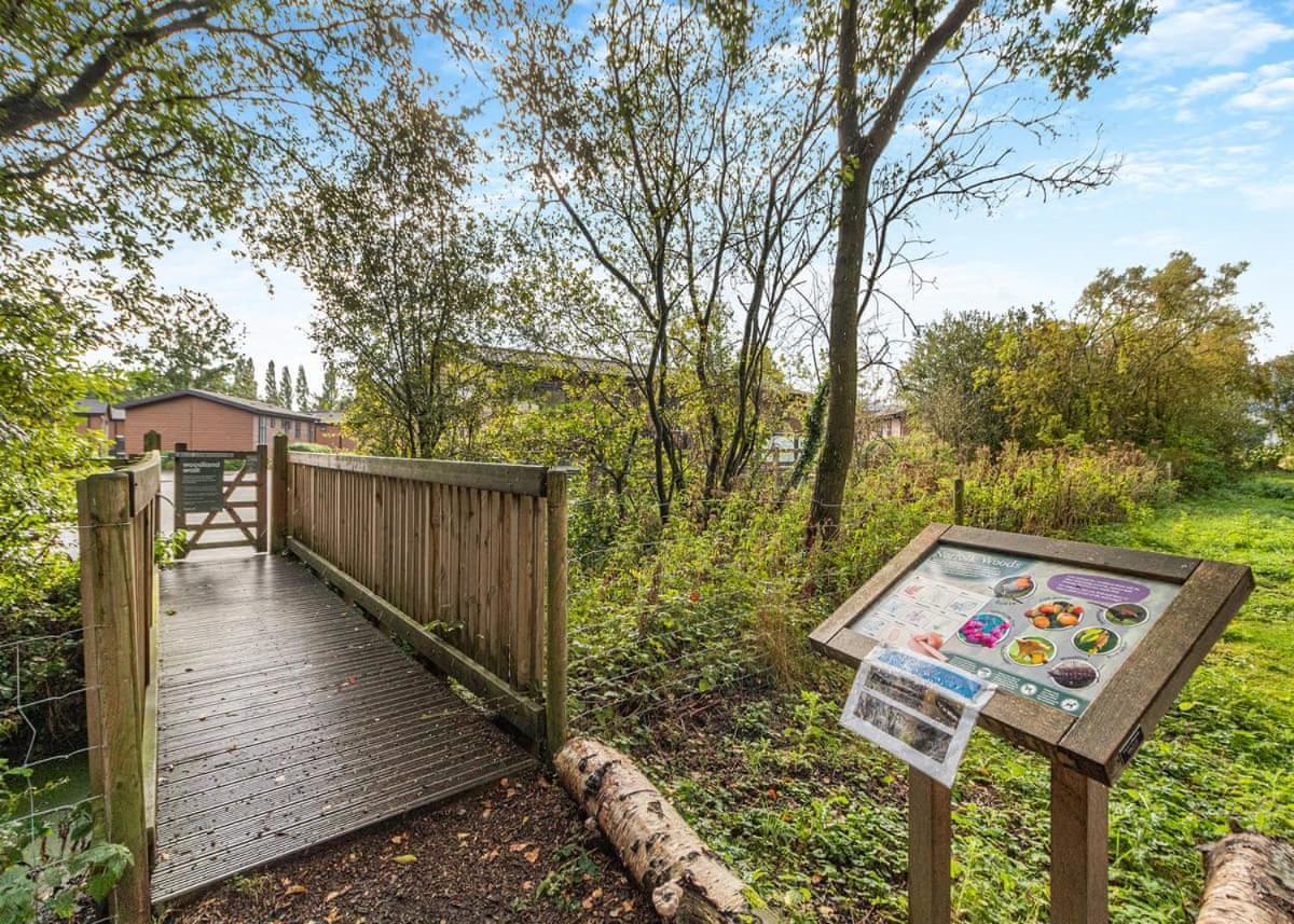 Norfolk Woods Resort And Spa Narborough  Esterno foto