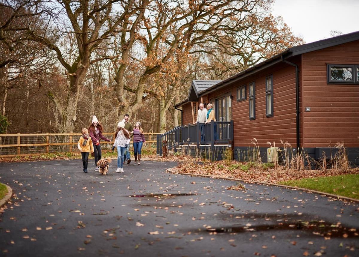 Norfolk Woods Resort And Spa Narborough  Esterno foto