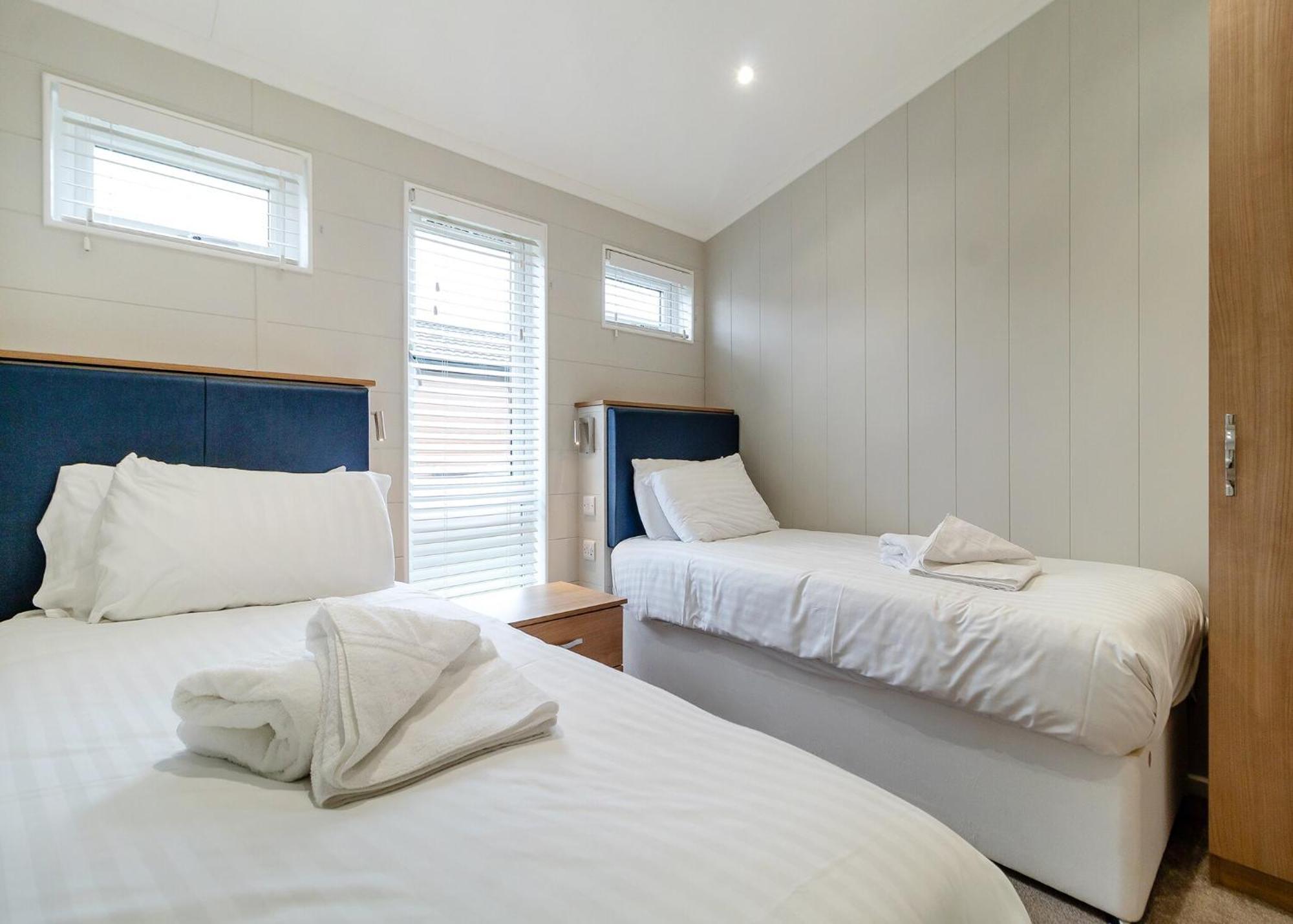 Norfolk Woods Resort And Spa Narborough  Esterno foto