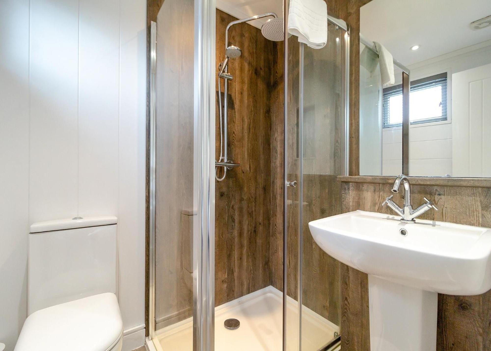 Norfolk Woods Resort And Spa Narborough  Esterno foto