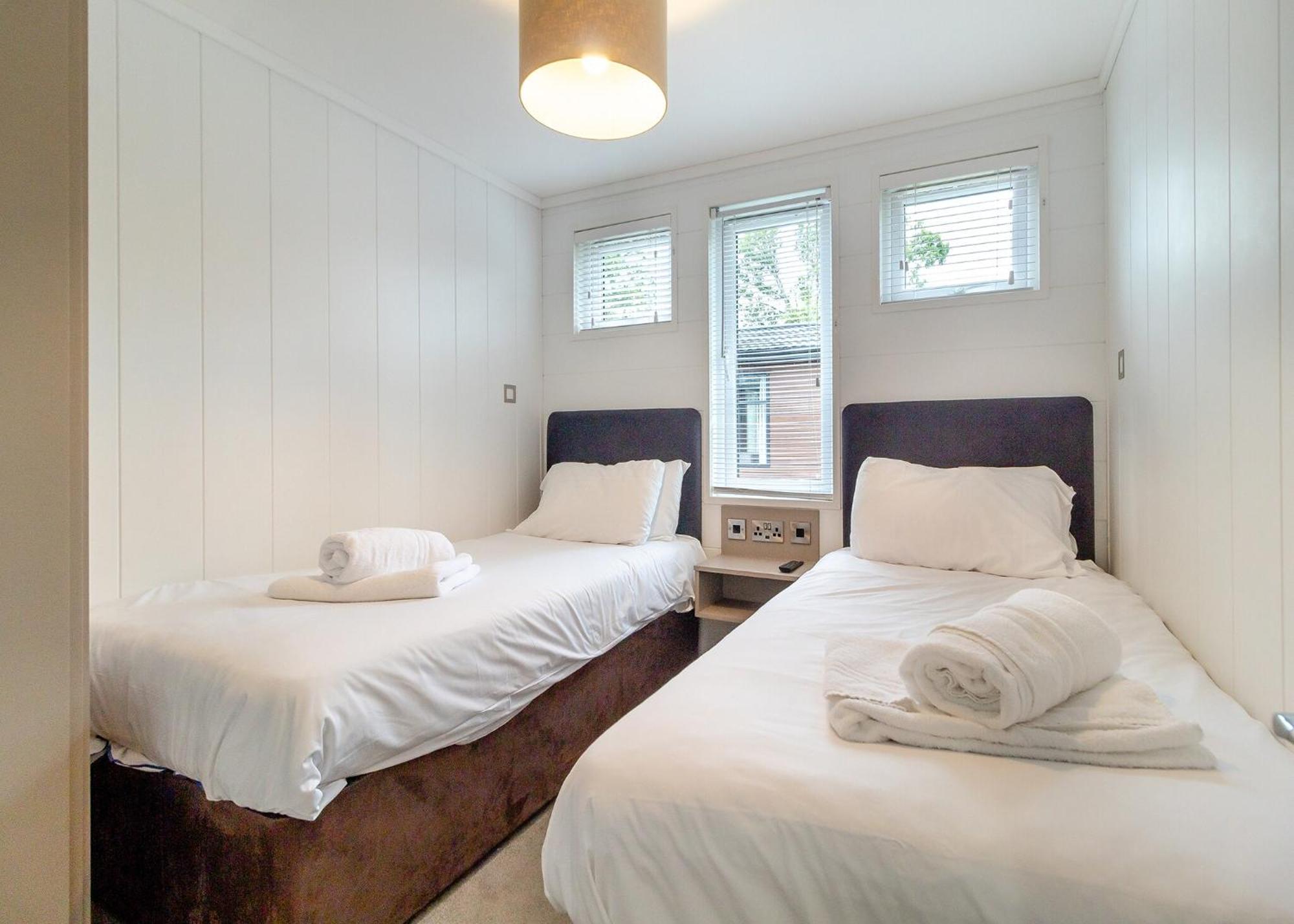 Norfolk Woods Resort And Spa Narborough  Esterno foto