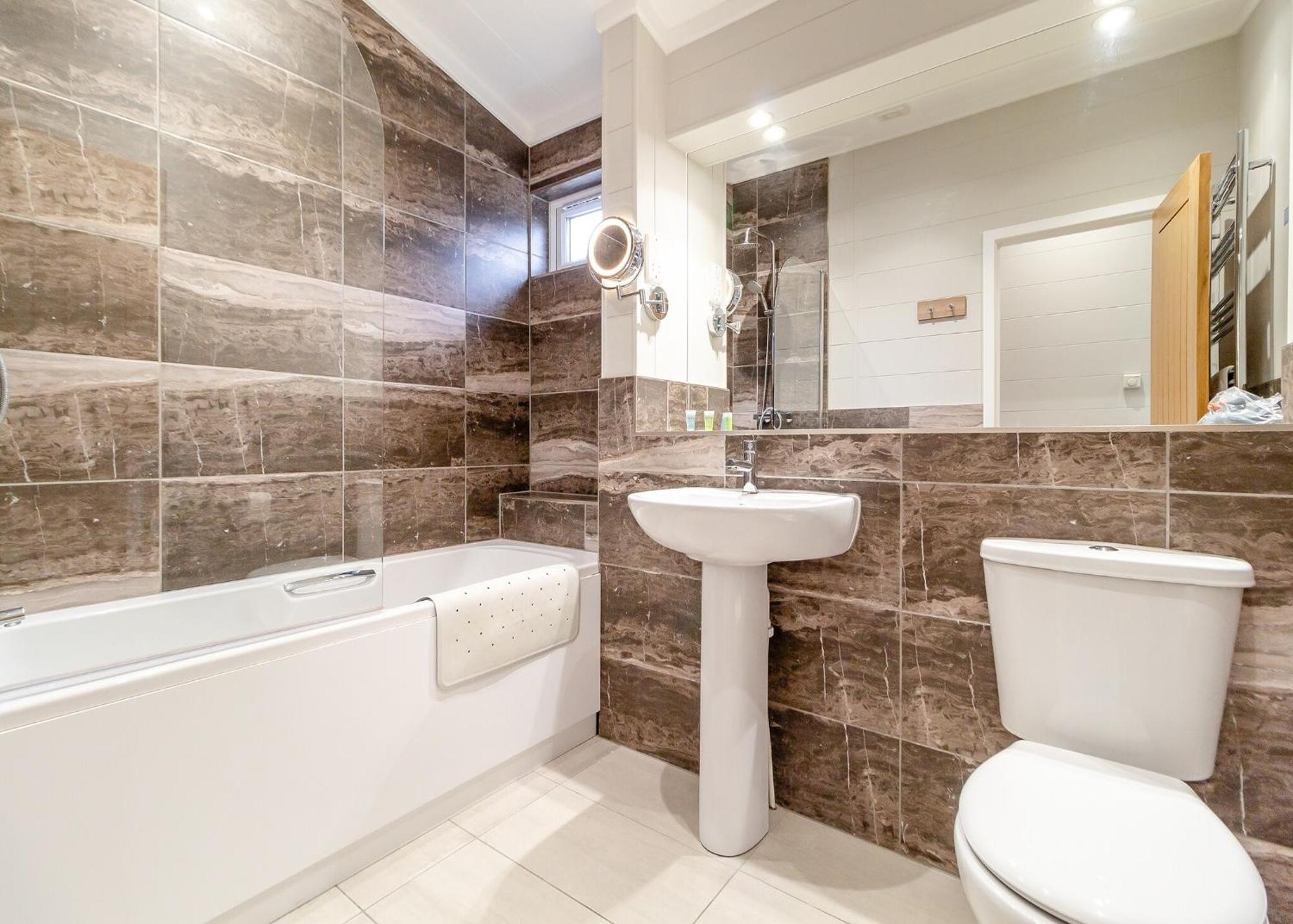 Norfolk Woods Resort And Spa Narborough  Esterno foto